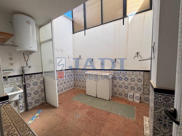 Venta de casa en Valdepeñas