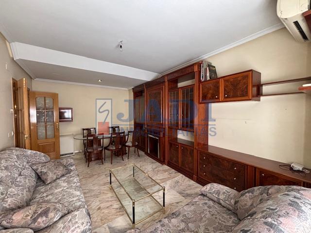 Venta de casa en Valdepeñas