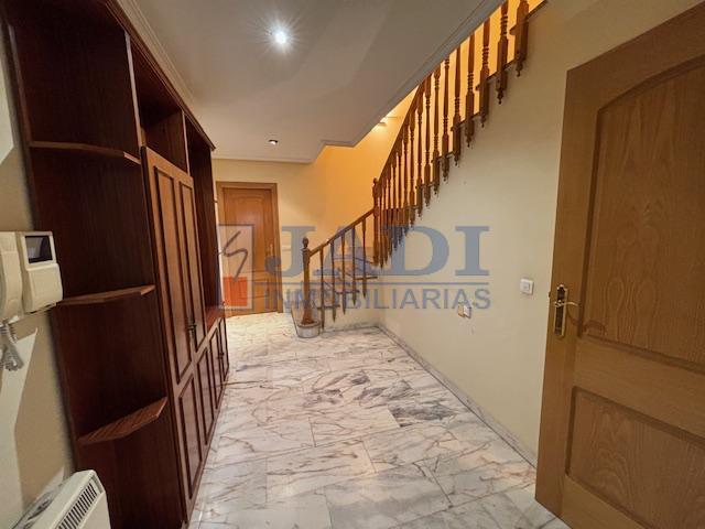 Venta de casa en Valdepeñas