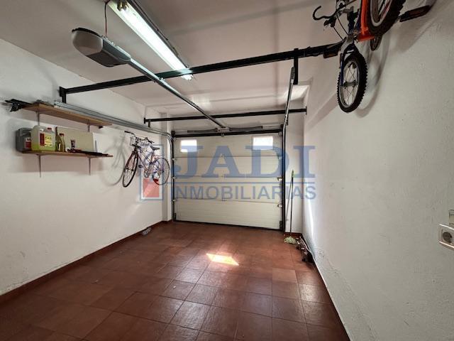 Venta de casa en Valdepeñas