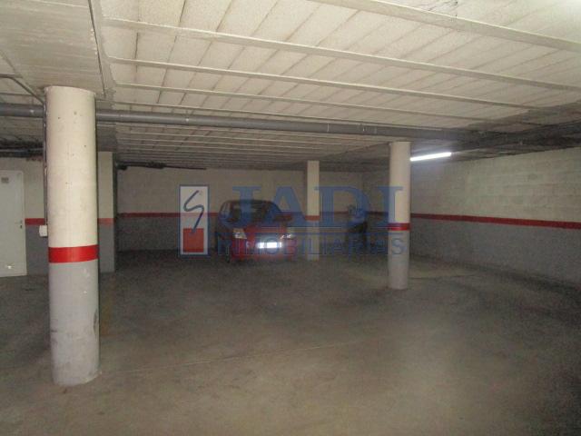 For sale of flat in Valdepeñas
