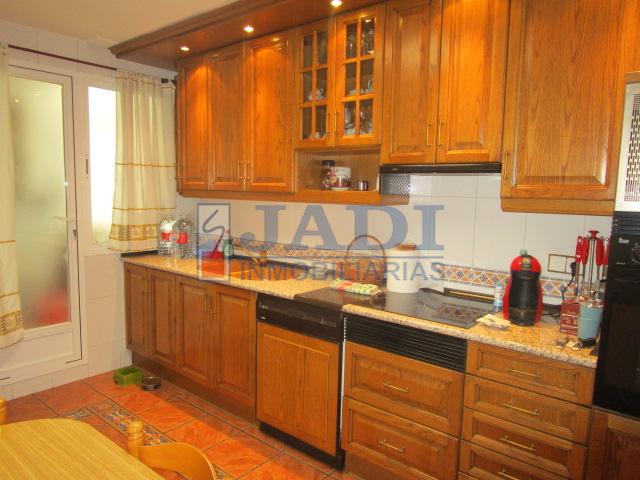 For sale of flat in Valdepeñas