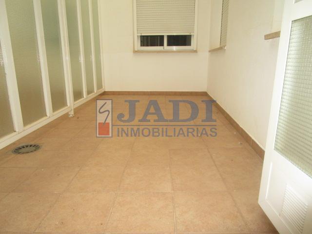 For sale of flat in Valdepeñas