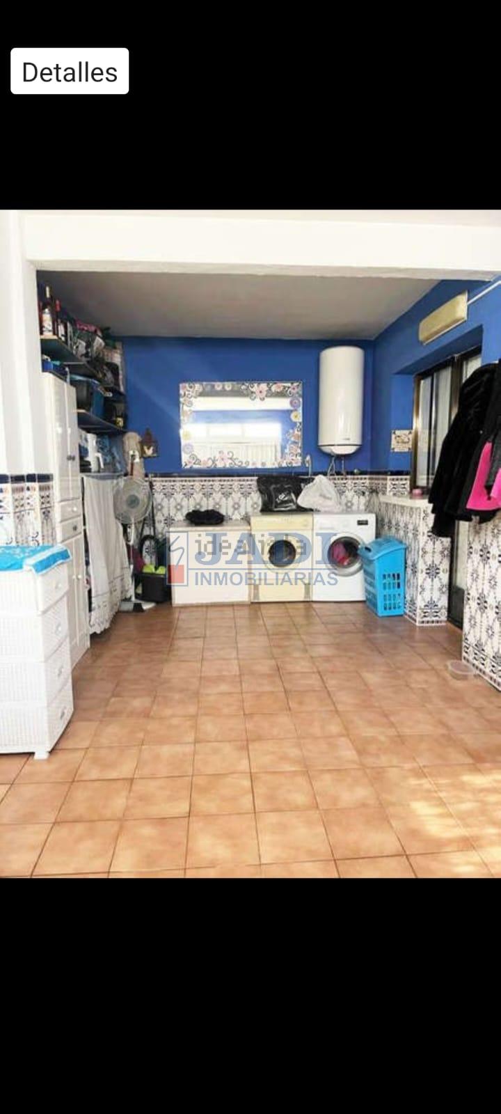 Venta de casa en Valdepeñas