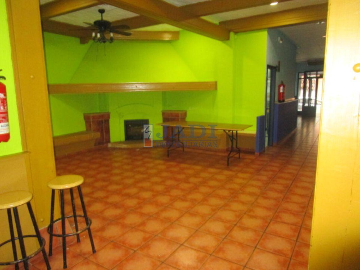 For rent of commercial in Valdepeñas