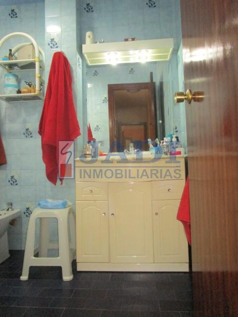 For sale of flat in Valdepeñas