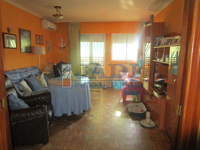 For sale of flat in Valdepeñas