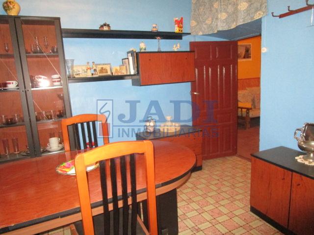 For sale of house in Valdepeñas