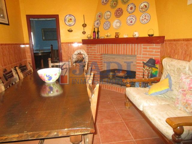 For sale of house in Valdepeñas