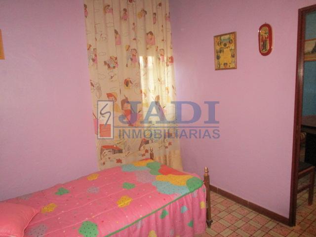 For sale of house in Valdepeñas