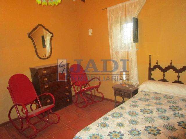 For sale of house in Valdepeñas