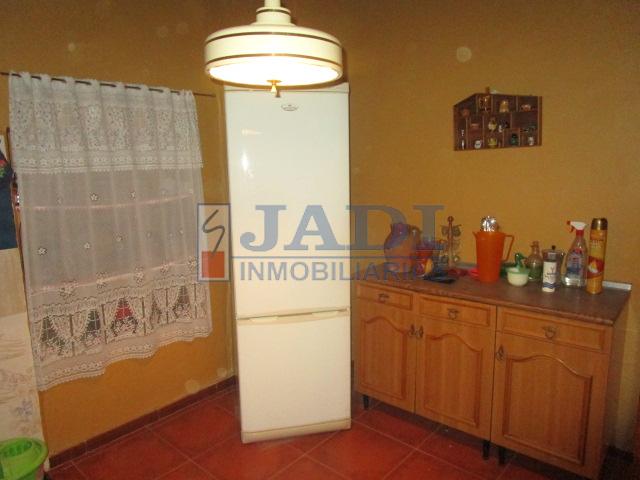 For sale of house in Valdepeñas