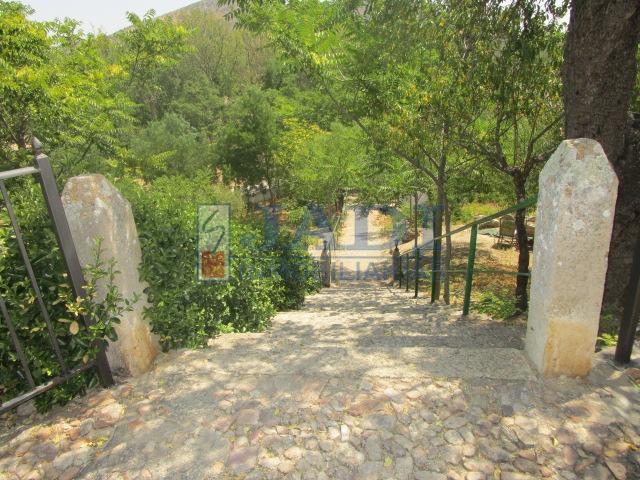 For sale of house in Valdepeñas