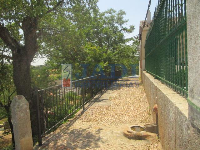 For sale of house in Valdepeñas