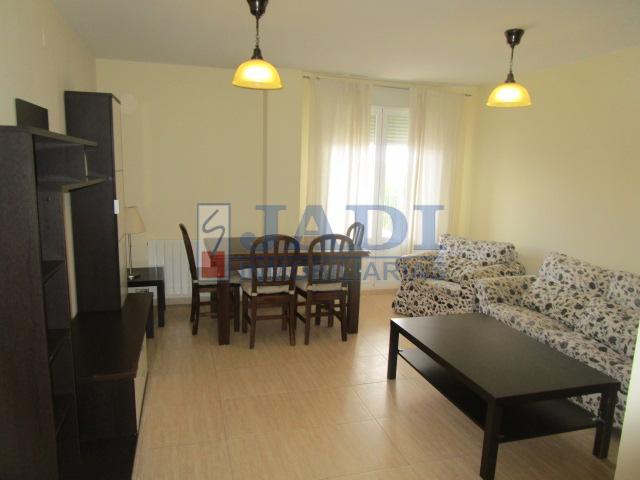 For sale of flat in Valdepeñas