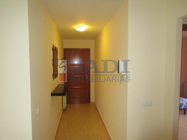 For sale of flat in Valdepeñas