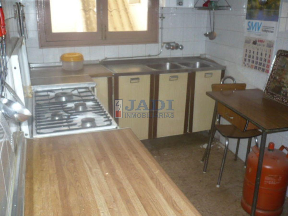 Venta de casa en Valdepeñas