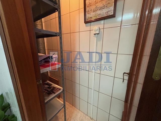Venta de casa en Valdepeñas