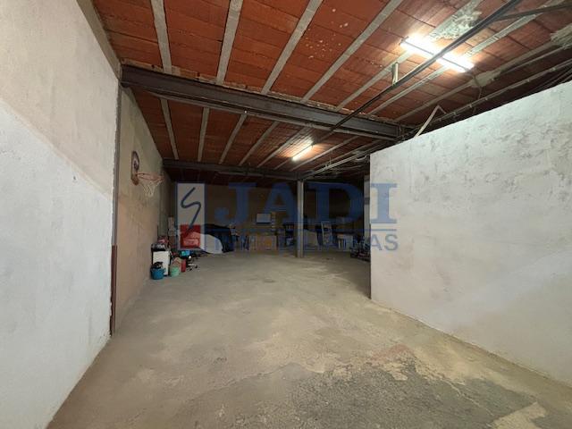 Venta de casa en Valdepeñas