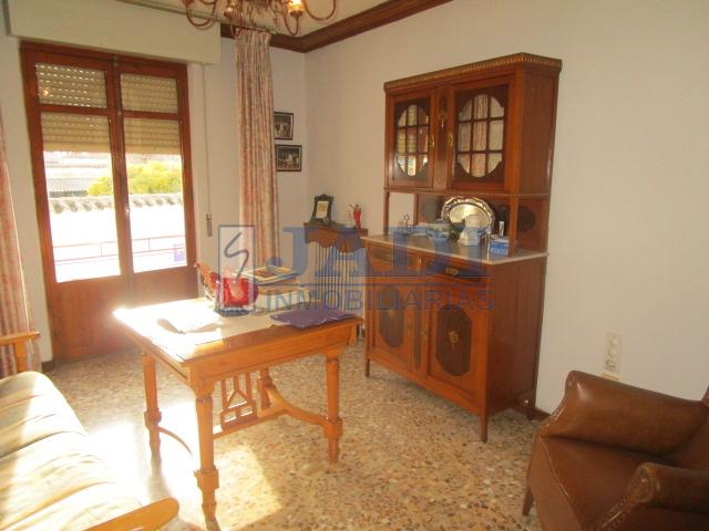 Venta de casa en Valdepeñas