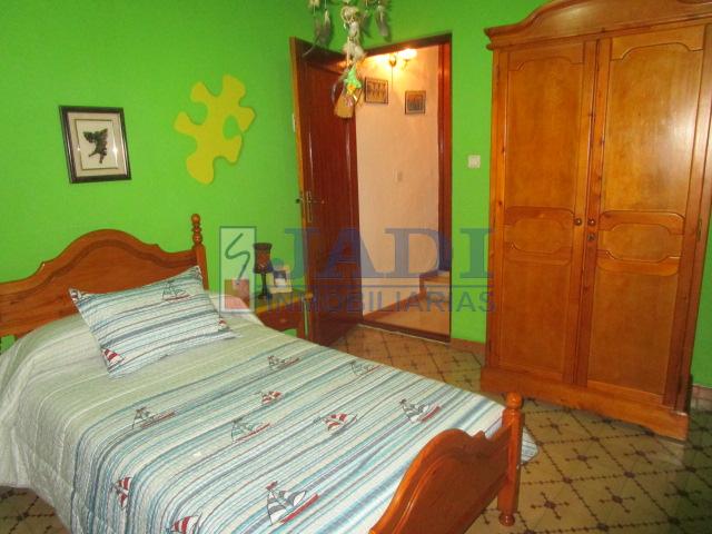 For sale of house in Valdepeñas