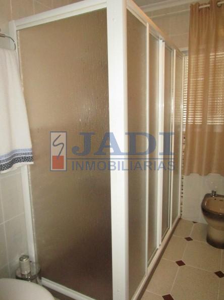 For sale of house in Valdepeñas