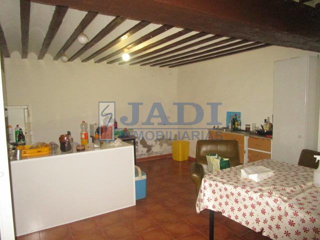 Venta de casa en Valdepeñas