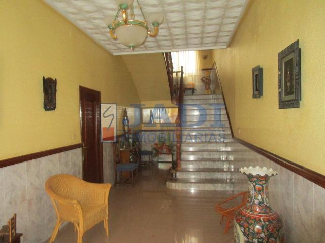 Venta de casa en Valdepeñas