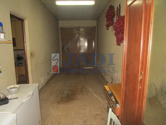 Venta de casa en Valdepeñas