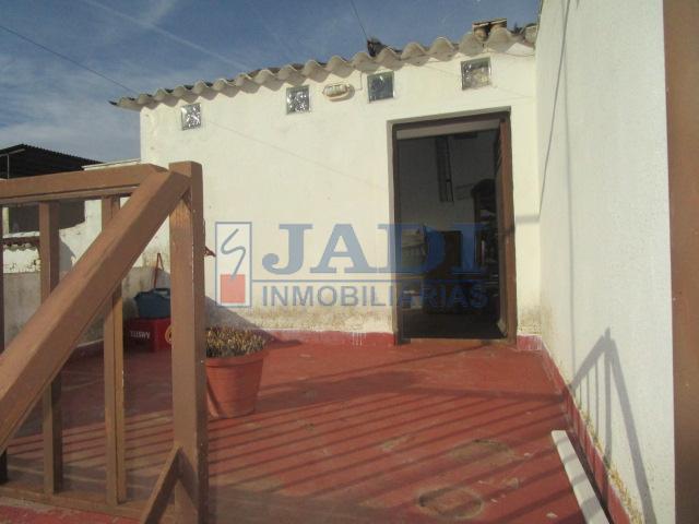 Venta de casa en Valdepeñas