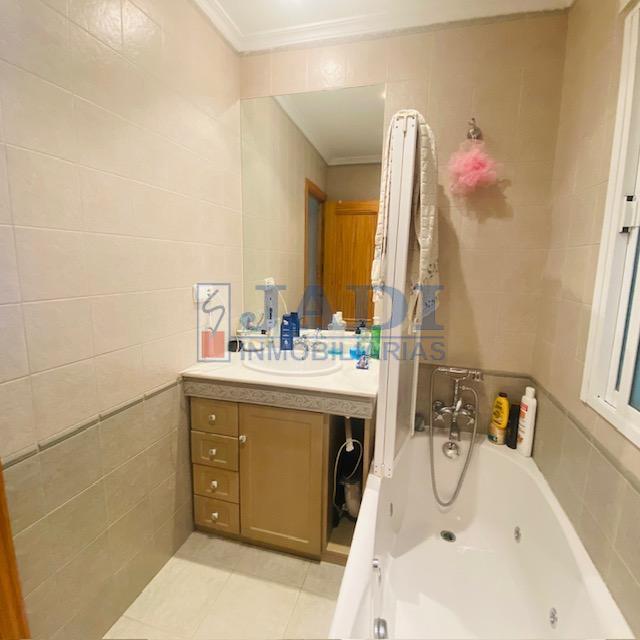Venta de piso en Valdepeñas
