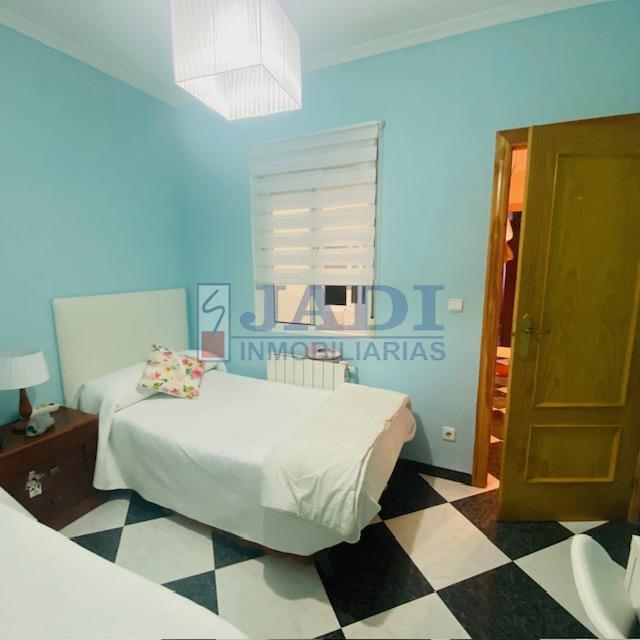 Venta de piso en Valdepeñas