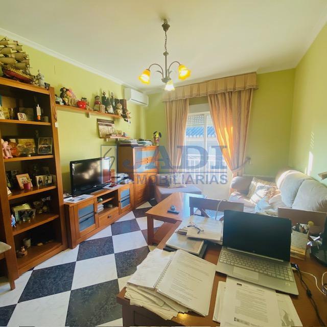 Venta de piso en Valdepeñas