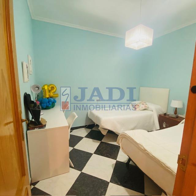 Venta de piso en Valdepeñas