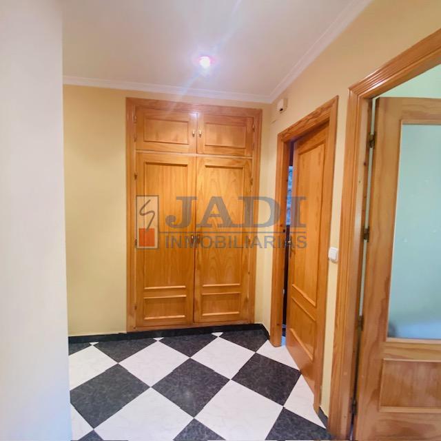 Venta de piso en Valdepeñas