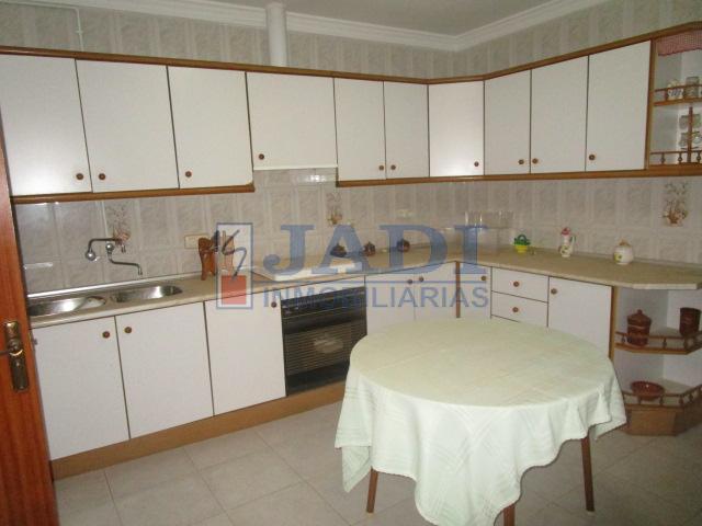 For sale of house in Valdepeñas