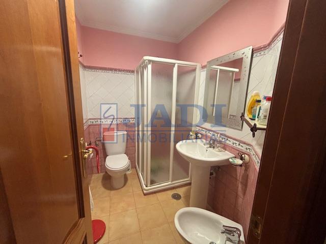 Venta de casa en Valdepeñas