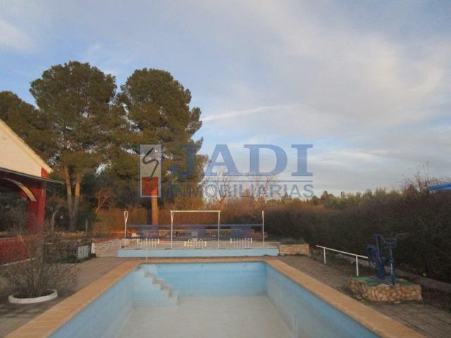 Venta de casa en Valdepeñas