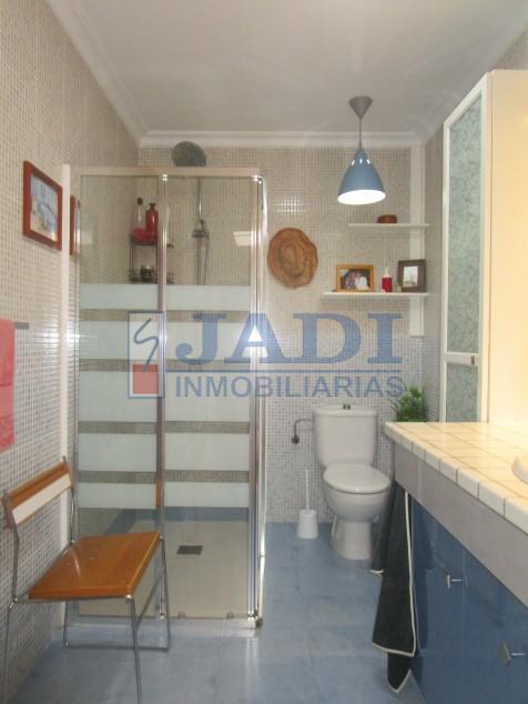 For sale of house in Valdepeñas