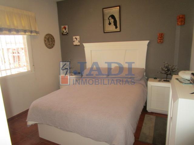 For sale of house in Valdepeñas