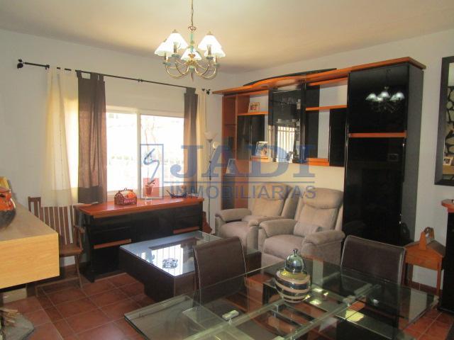 For sale of house in Valdepeñas