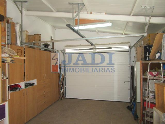 For sale of house in Valdepeñas