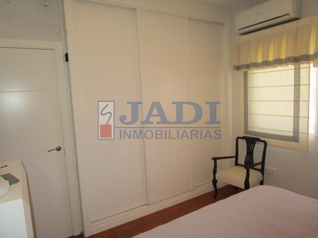 For sale of house in Valdepeñas