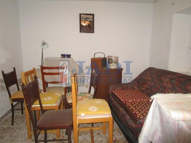 Venta de casa en Valdepeñas