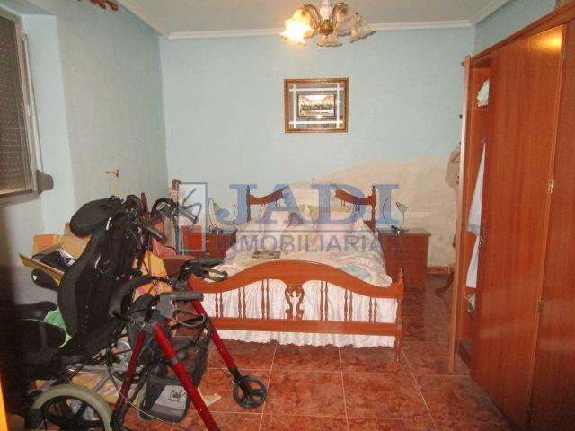 Venta de casa en Valdepeñas