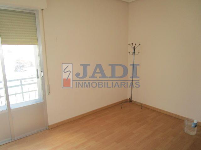 Venta de piso en Valdepeñas