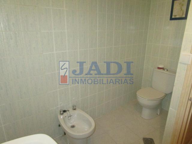 Venta de piso en Valdepeñas