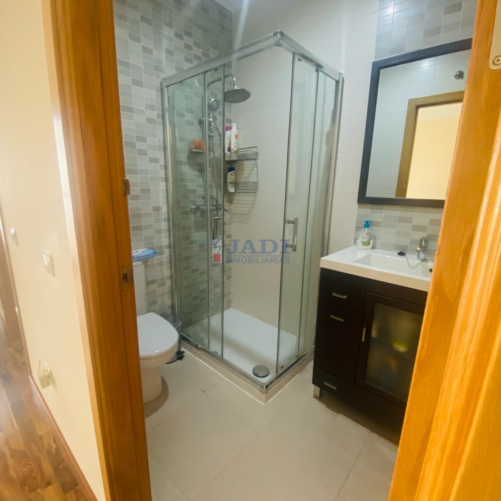 For sale of house in Valdepeñas