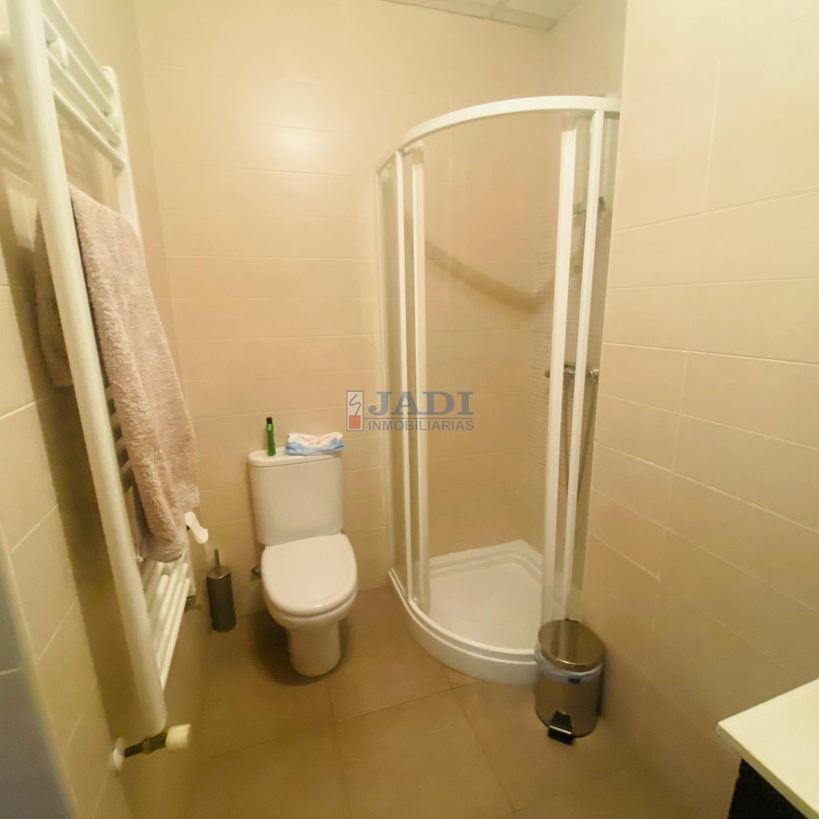 For sale of house in Valdepeñas