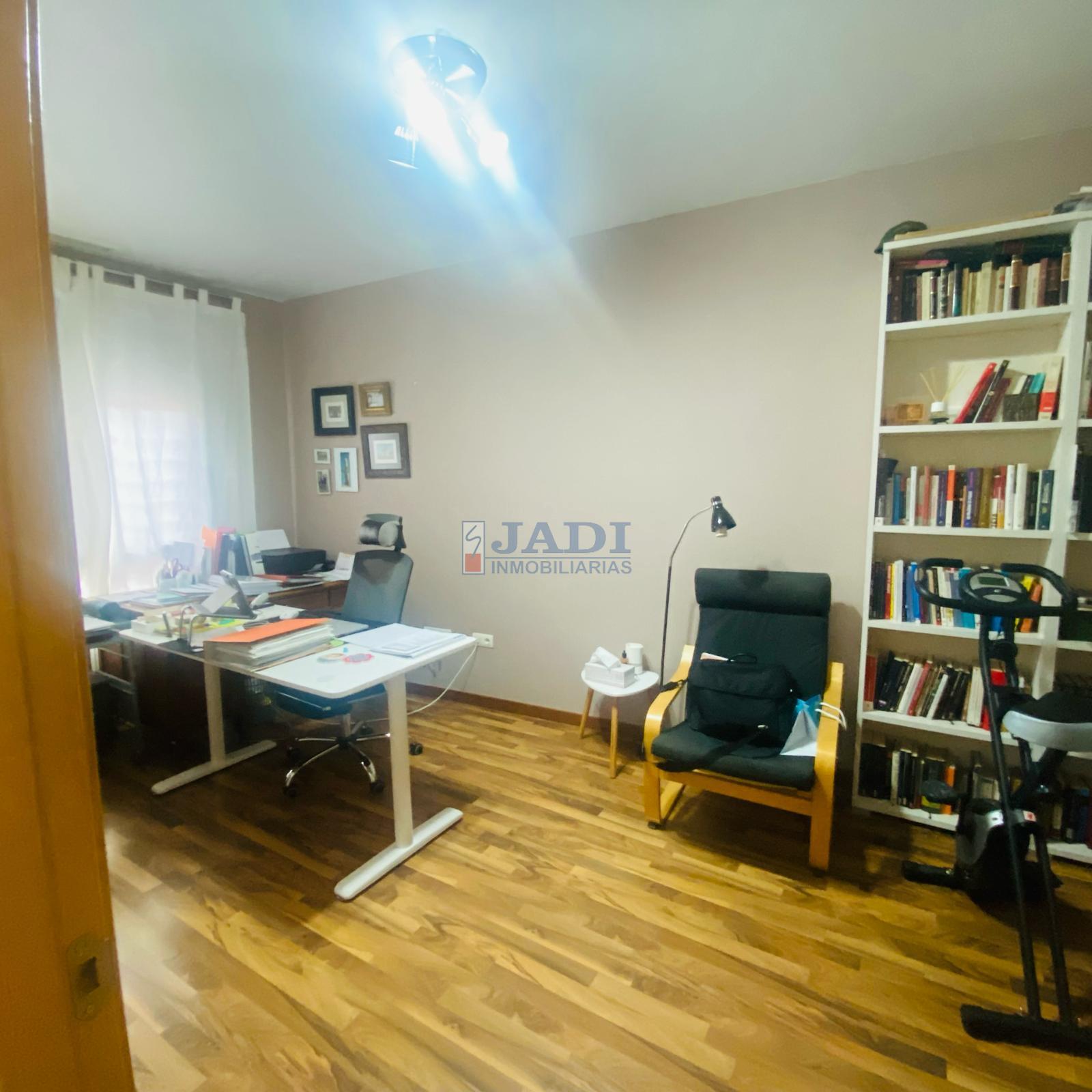 Venta de casa en Valdepeñas